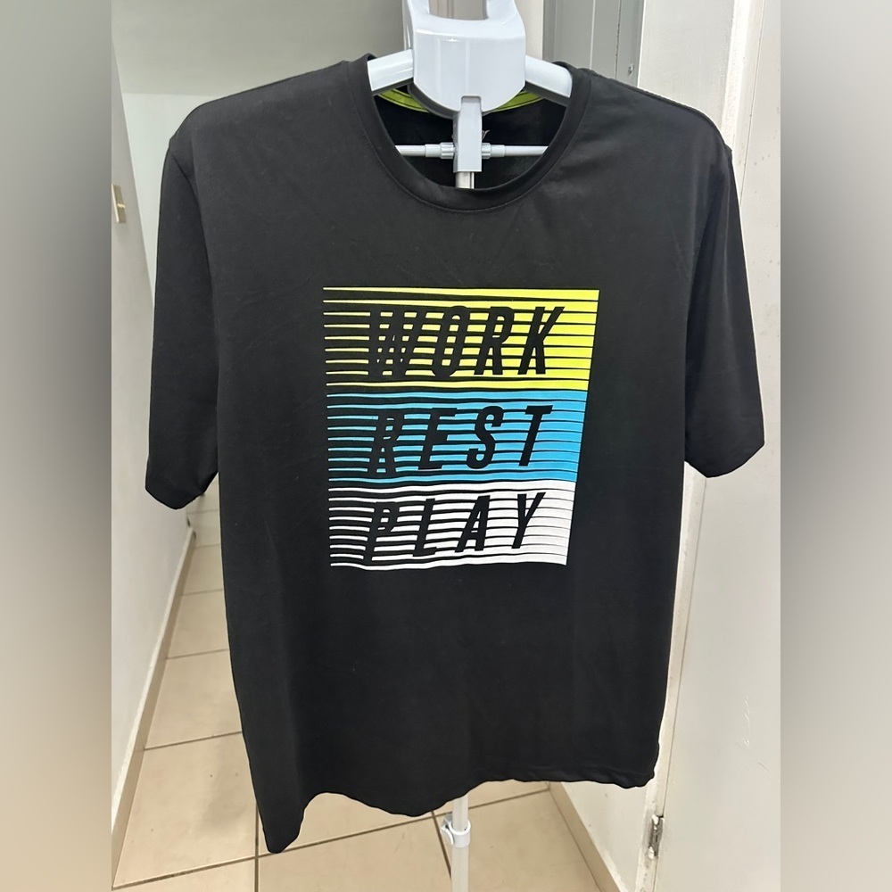 Old Navy Black Graphic T-Shirt
